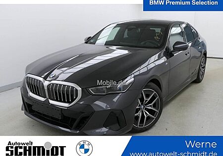 BMW 520i M Sport / NP= 76.080,- / Komforts / AHK /