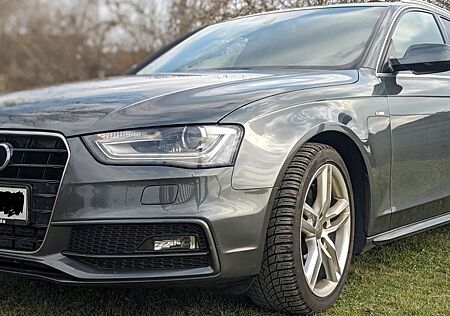 Audi A4 3.0 TDI S tronic quattro S line Avant S line