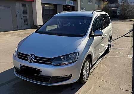 VW Sharan Volkswagen 2.0 TDI DSG BlueMotion Technology