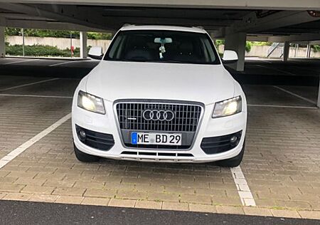 Audi Q5 3.2 FSI S tronic quattro -