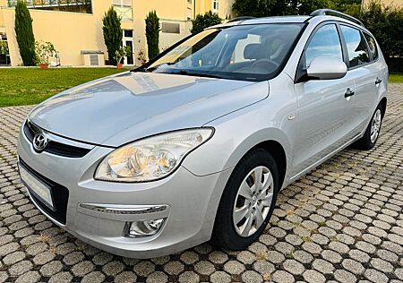 Hyundai i30 i30cw Comfort 2te Hand Guter technischer Zustand