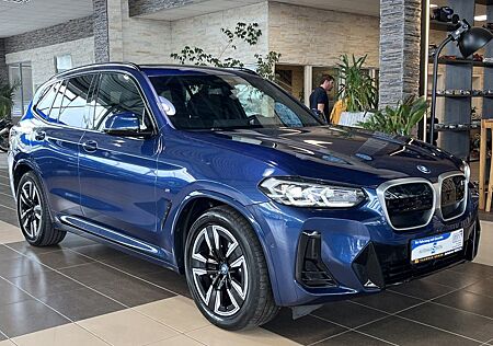 BMW iX3 M Sport Inspiring Pano. AHK Aerodynamik LED