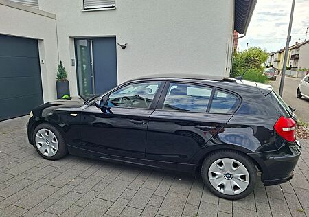 BMW 118i -