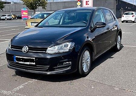 VW Golf Volkswagen VII 2.0 TDI TÜV neu*Xenon*Navi