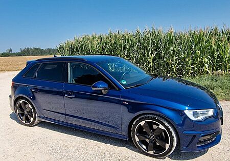 Audi A3 2.0 TDI quattro S line Sportback AHK NAVI