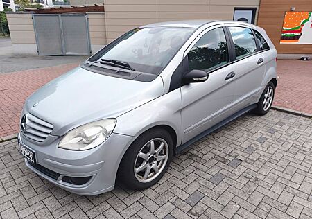 Mercedes-Benz B 180 CDI -