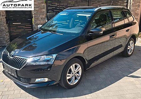 Skoda Fabia Combi Ambition 1.0TSI 95PS 5-G*KLIMA*SHZ
