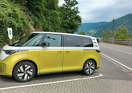 VW ID.BUZZ Volkswagen ID. Buzz 77 kWh 150 kW Pro + Winterreifen