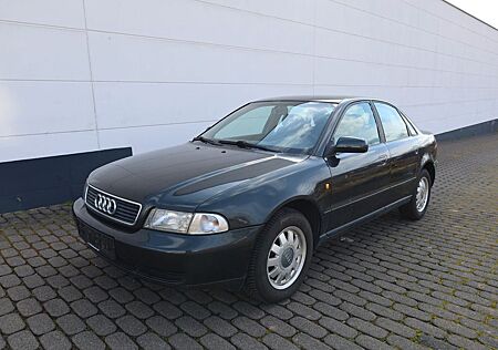 Audi A4 1.6 - I.Hand - TÜV 05/27