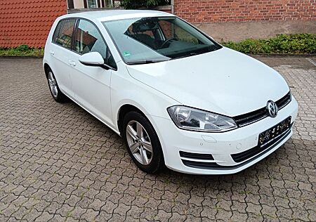 VW Golf Volkswagen VII 2.0 TDI Lim. Comfortline BMT