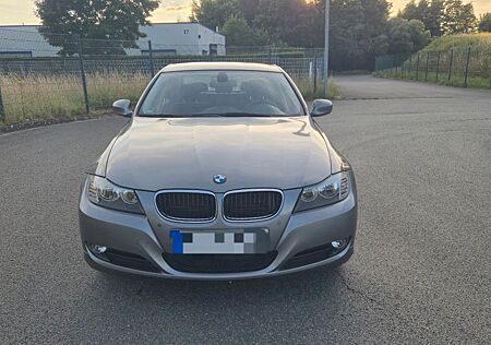 BMW 320i - Automatik - Top Zustand