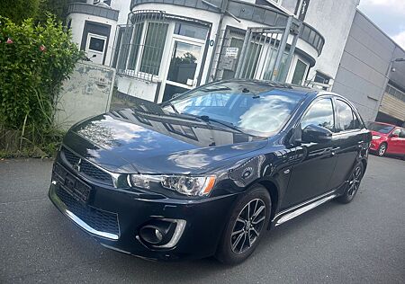 Mitsubishi Lancer Sportback Plus