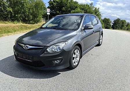 Hyundai i30 1.4 Classic S-Sport