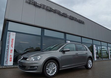 VW Golf Volkswagen VII 122PS "Cup", SH, P-ASS, BT, LM 16", GRA
