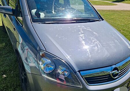Opel Zafira 1.6 Twinport -