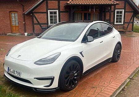 Tesla Model Y Performance Bodykit 8fach