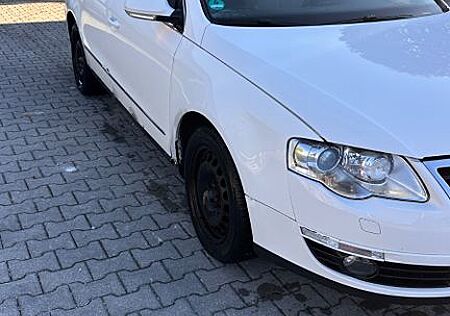 VW Passat Variant Volkswagen 2.0 TDI Comfortline Variant C...