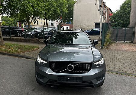 Volvo XC 40 XC40 R Design AWD*PANORAMA*360°KAMERA*