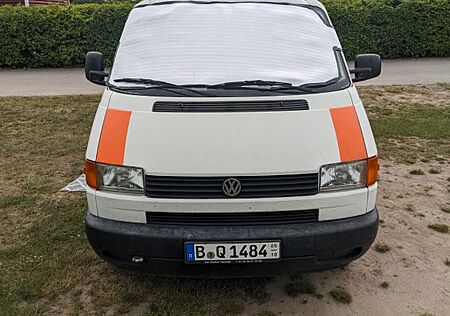 VW T4 Volkswagen 1.9 TD Campervan selbst umgebaut