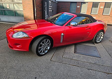 Jaguar XK8