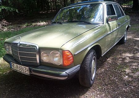 Mercedes-Benz 240 Gebaut für die Ewigkeit
