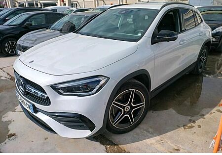 Mercedes-Benz GLA 250 e Hybrid AMG Night Aut. LED-Multibeam W