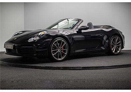 Porsche 911 Urmodell 911 CARRERA CABRIOLET 992 4S 3.0I 450 PDK .