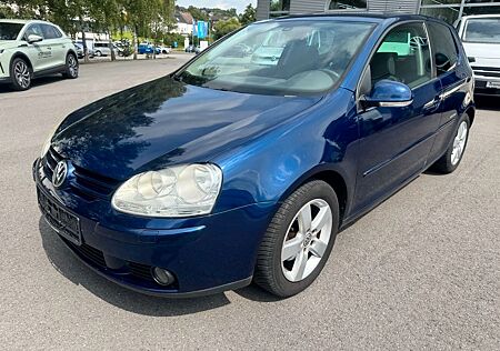 VW Golf Volkswagen V Lim. United
