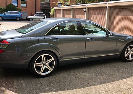 Mercedes-Benz S 350 -nur bis 4.Sept.!!! DEUTSCHES Rentnerfzg.