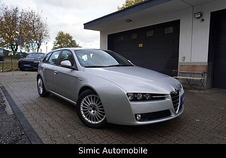 Alfa Romeo 159 gebraucht kaufen Alfa Romeo 159 Sportwagon 1.9 JTS 16V Distinctive NAVI+XENO