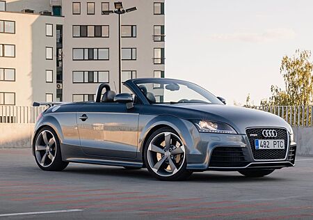 Audi TT RS Roadster 2.5 TFSI manual