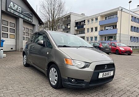 Mitsubishi Colt Lim. 3-trg. Inform