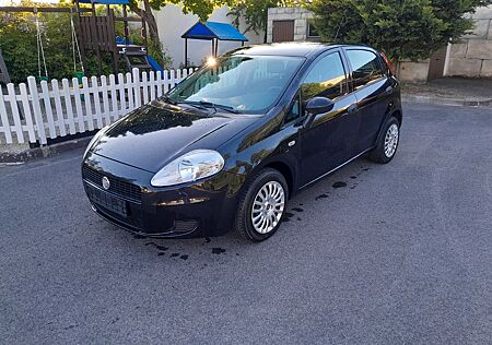 Fiat Grande Punto , 5 Türig, Klima, Tüv neu !!!