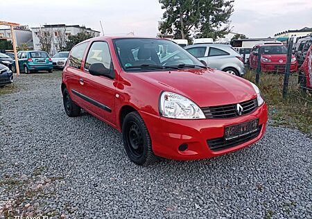 Renault Clio II Campus Authentique