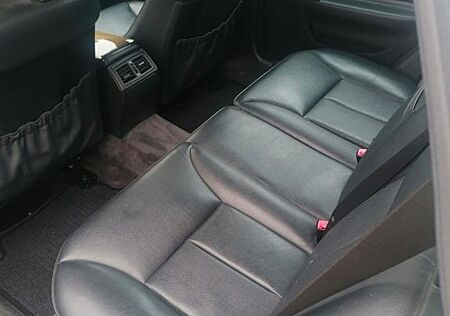 Mercedes-Benz E 320 T AVANTGARDE Avantgarde