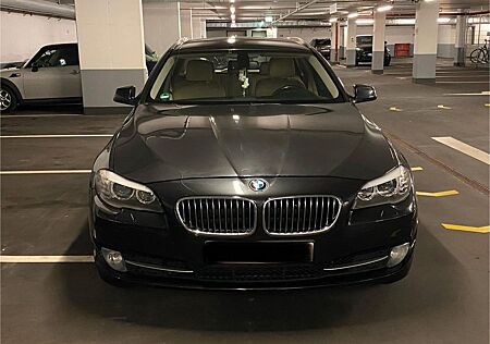 BMW 520d Touring - F11/Klimaauto/Tempomat/Freisprech