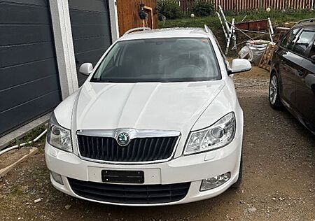 Skoda Octavia 2.0 TDI DSG 4x4 AllDrive Combi 4x4 A...