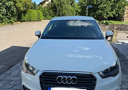 Audi A1 1.2 TFSI S line S line