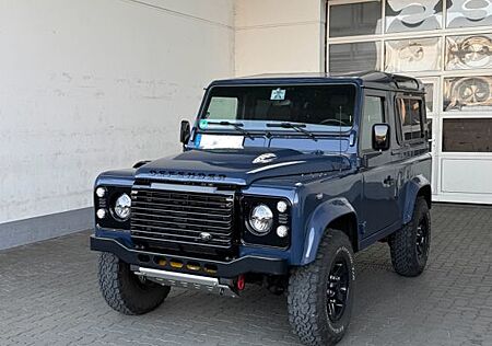Land Rover Defender 90 Td4 Station Wagon