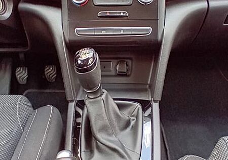 Renault Megane TCe 115 GPF Limited Grandtour Limited