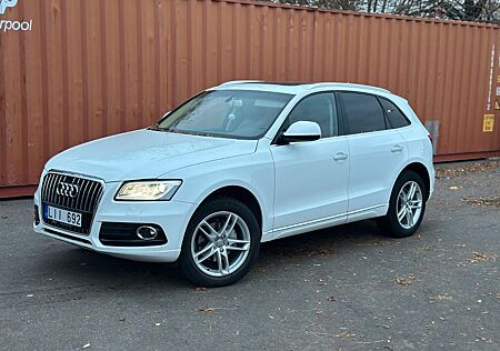 Audi Q5 2.0 TFSI tiptronic quattro -