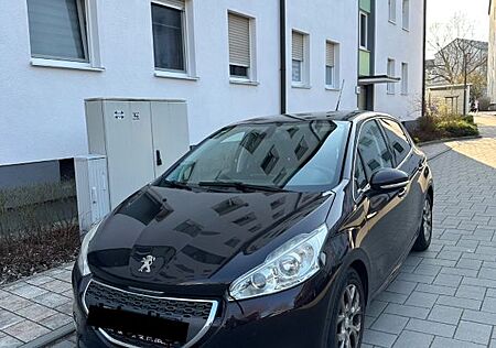 Peugeot 208 1.6 Allure 120 VTi Allure