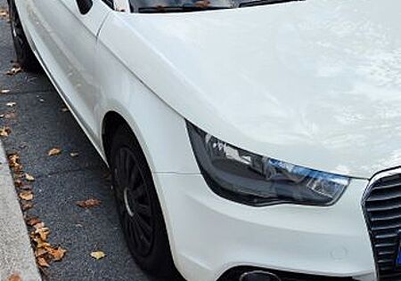 Audi A1 1.2 TFSI Attraction Attraction