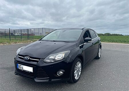 Ford Focus 1,6 EcoBoost Titanium 2. Hand