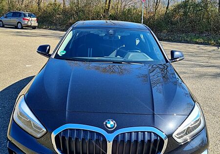 BMW 118i -