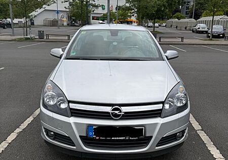 Opel Astra 1.4 Elegance Elegance