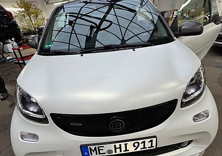 Smart ForTwo cabrio 0.9 80kW BRABUS twinamic BRABUS