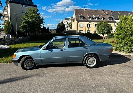 Mercedes-Benz 190 2,5 Diesel Oldtimer H-Kennzeichen