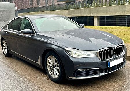 BMW 730d xDrive -2017 Carbon core