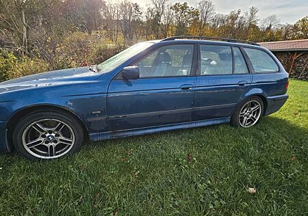 BMW 540i Touring M Paket